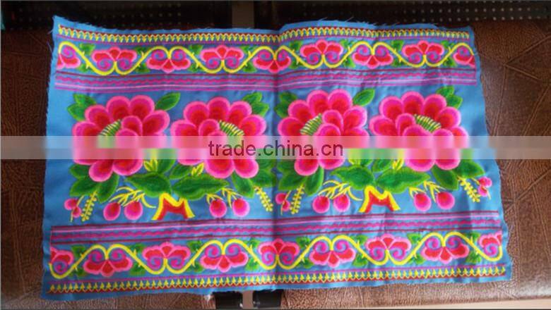 High quality rose embroidery fabric cotton canvas embroidery fabric