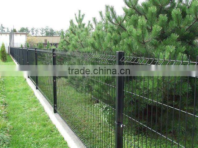 high quality and low price wire mesh fencing
