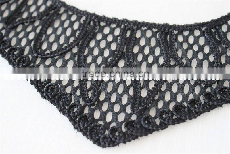 new arrival white and black flower pattern embroidery collar lace applique for lady garment