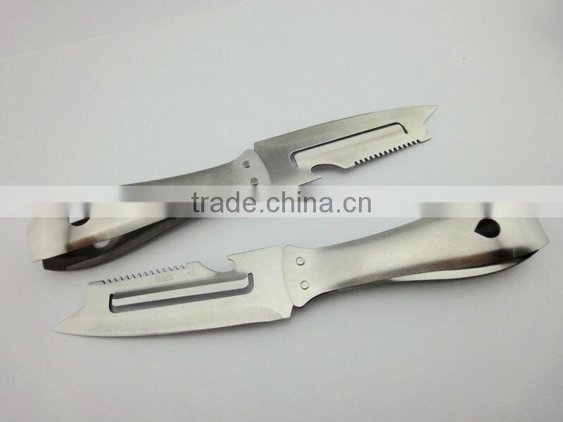 Top quality stainless steel kitchen tools 4in1 multi function peeler with tweezer