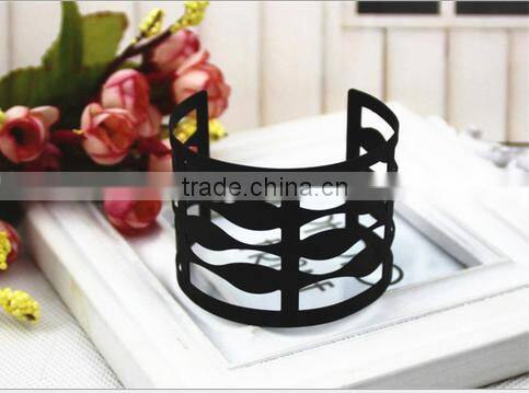 Wide hollow cuff bangle European big brand metal cuff bangle jewelry for her gifts 2016