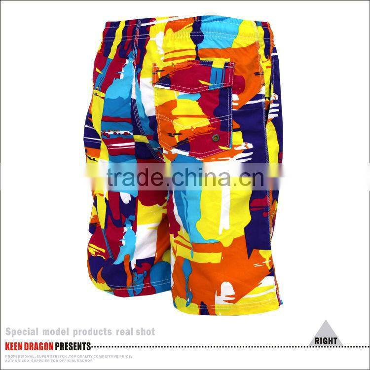 2014 custom design wholesale beach shorts for men