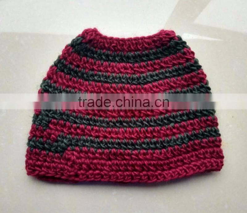 Red And Black Messy Bun Beanies Crochet Hat