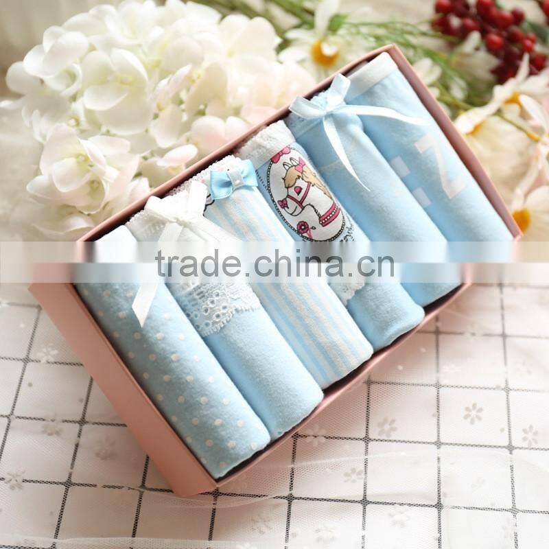 Women's underwear Cartoon panties Cute pink knickers Comfortable cotton briefs