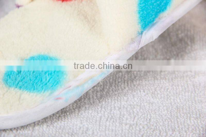 Hotel coral velvet slipper with dots