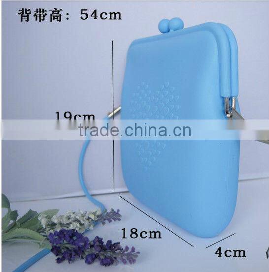 cheap candy cosmetic long strap silicone purse with waterproof design for christmas