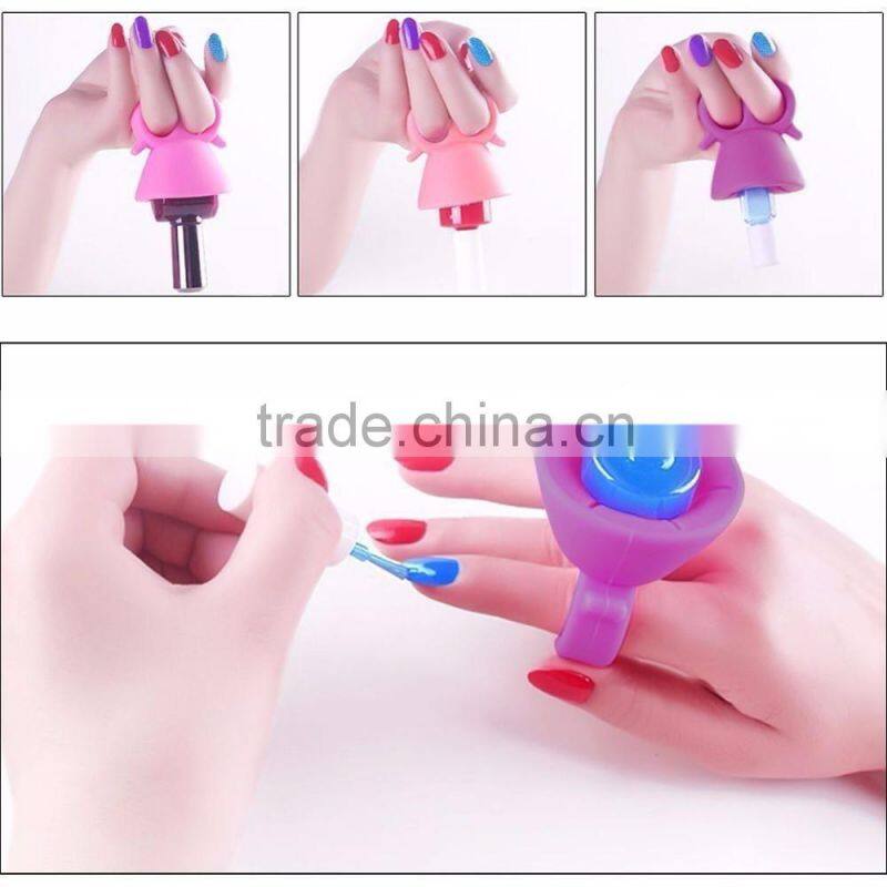 Flexible Durable Wearable Stand Polish Bottle Holder Ring Finger Silicone