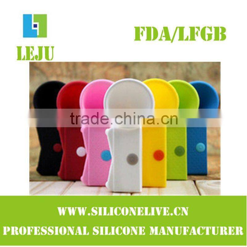 2012 promotion silicone mini speaker for iphone4/4s