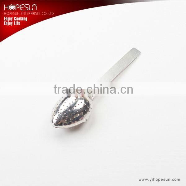 Ball shaped stainless steel tea strainer with push handle