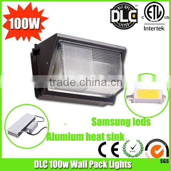 100w solar wall pack light with DLC approval