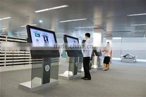 62 Inch Indoor Wifi Touch Screen LCD Advertising Player