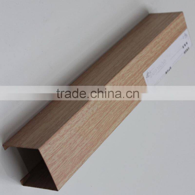 Shallow Wood Grain Aluminum Decorative Ceiling Panel U Aluminum Screen Ceiling Tiles