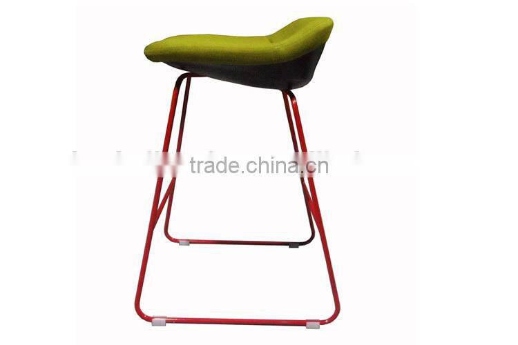 BS013A Swivel barstool