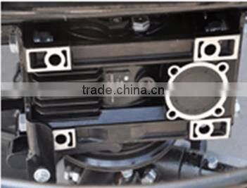 Driving type concrete finishing machine