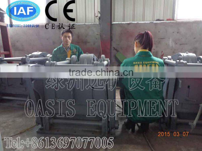 Self Feeder/ Feeding Equipment/Self Feeder/ Feeding Equipment/Chute Feeder/Vibratory Feeder