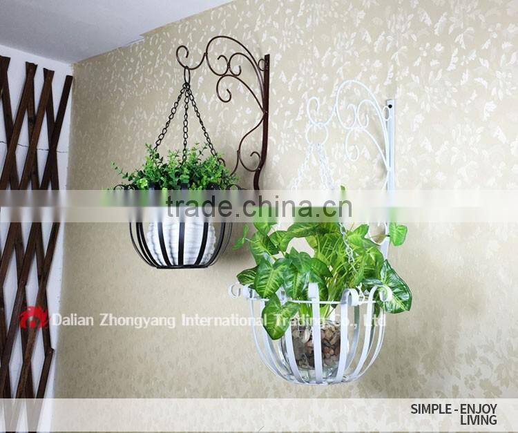 New design wall hung cheap handmade wrought iron flower basket