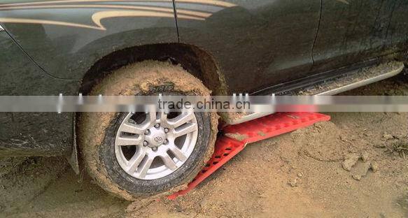 4wd/offroad/4x4 Sand track Recovery track Snow track Sand ladder Tyre grip traction tracks Rescue gripper escaper mats