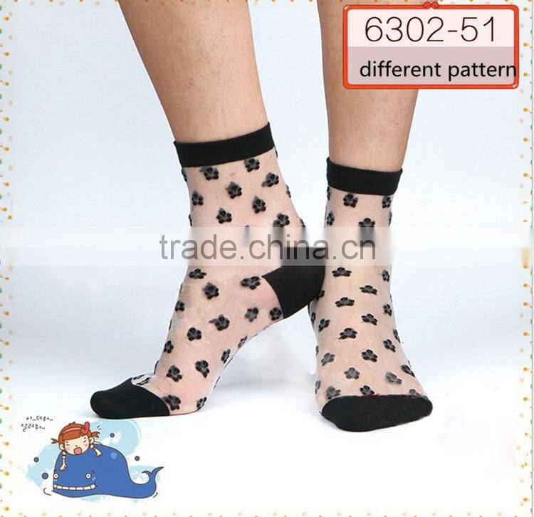 Hot sales Colorful Ultrathin Transparent Beautiful Crystal Elastic Calcetines Short Women Socks Summer Sock Womens