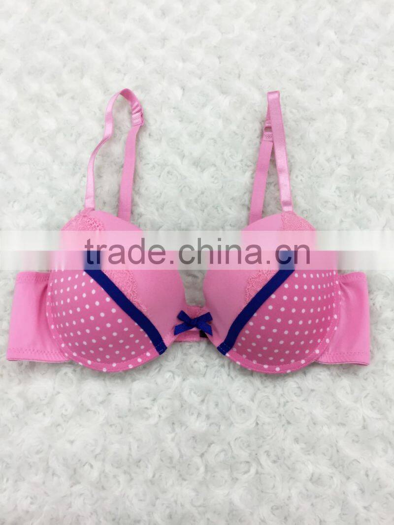 Comfortable removable pads wireless criss cross Back sexy ladies yoga bra