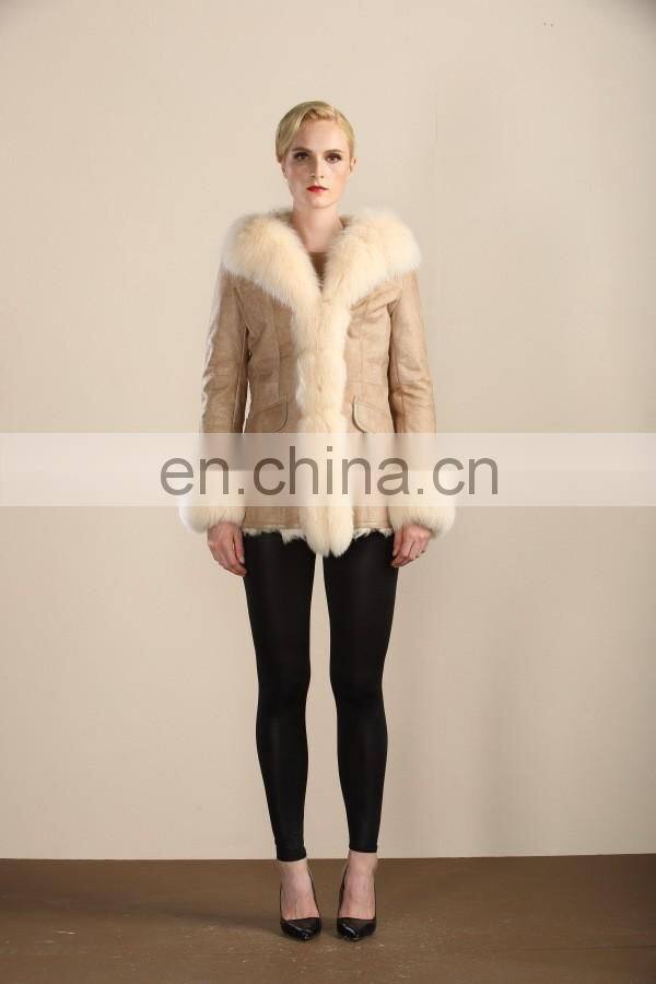 Stylish Sheep Fur & Skin Jacket Real Animal Fur Coat With Cap Leather Jacket For Women
