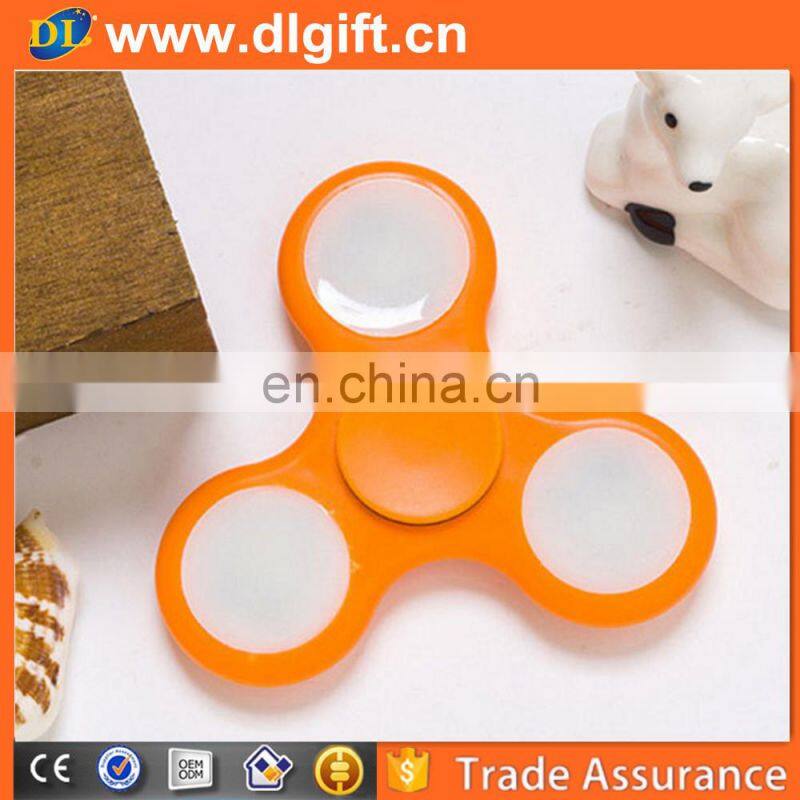 Tri-Spinner Toy,Hand Spinner/ Plastic Coloful LED Fidget Spinner