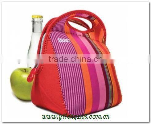 New! beautiful and practical eva cartoon lunch bags