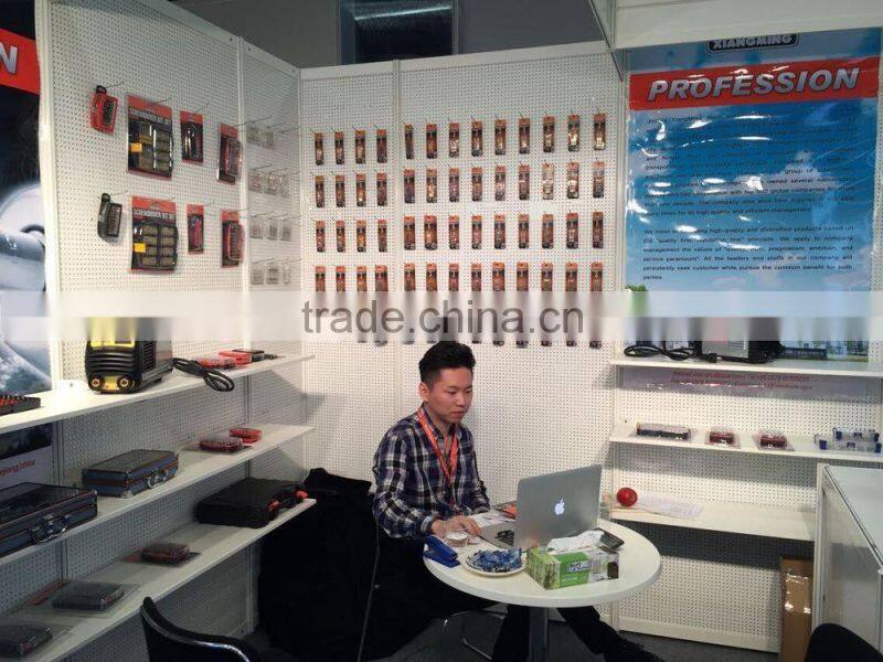 Multi Screwdriver Bits Set with Tank Design