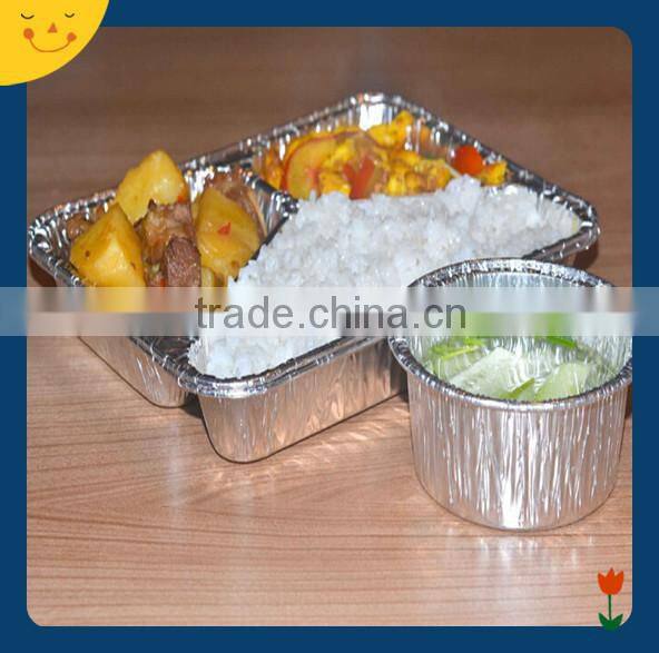 Disposable aluminum container for food packaging