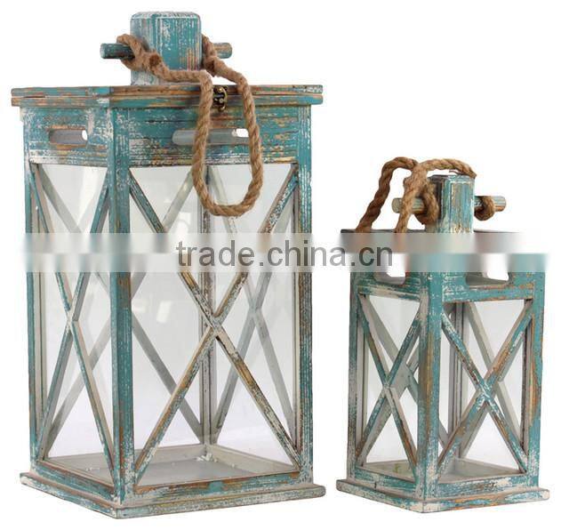 Shabby Wooden Lantern with Rope for Home Decoration
