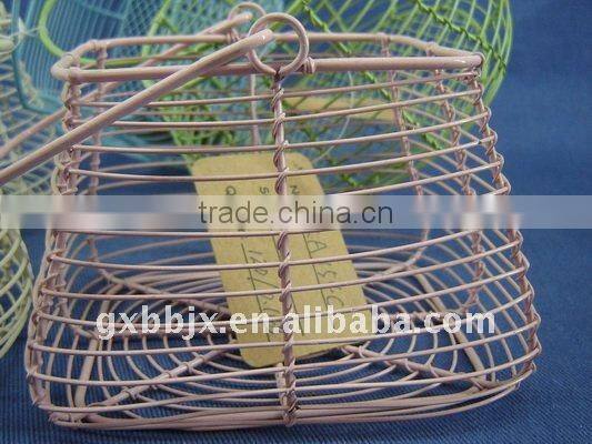 Wire multi-shape egg storage basket with handle