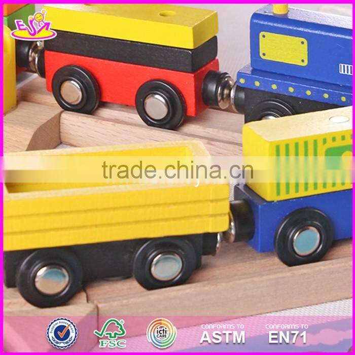 2017 Top fashion funny children activity toys wooden train tracks toys W04C066