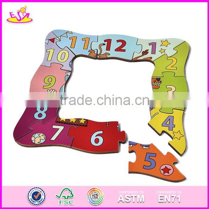 2017 New design educational kids wooden clock toy W14K011