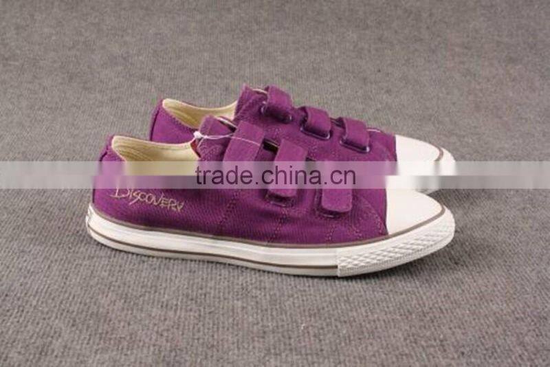 Cheap nice colorful canvas shoes kids China overstock clearance