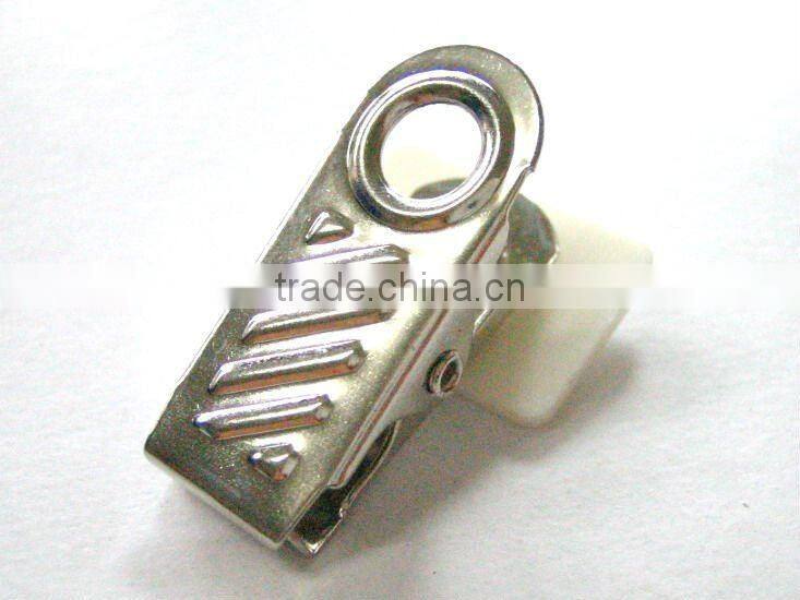 SG-25 badge clip