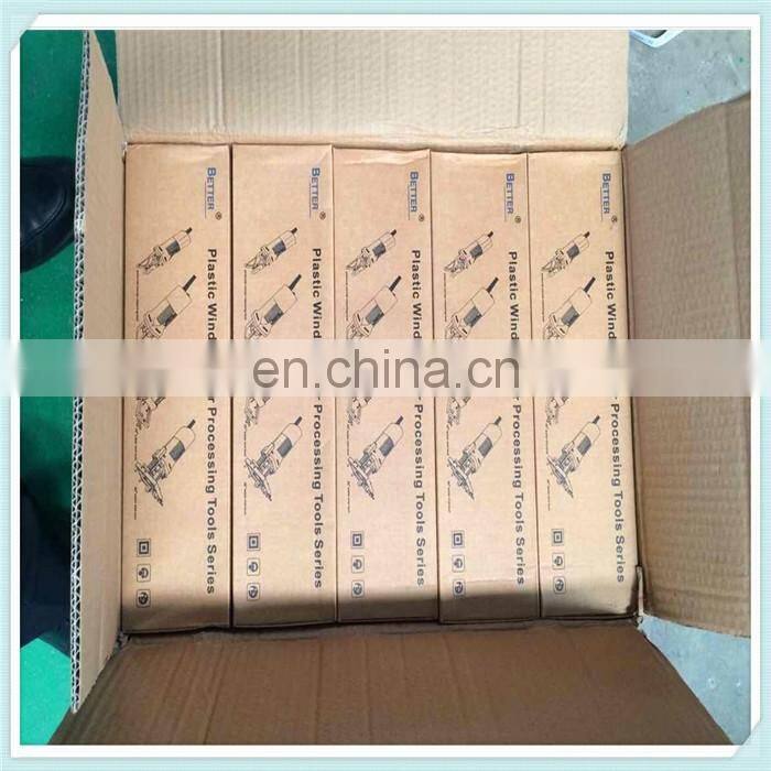 Portable plastic window profile corner cleaning tools