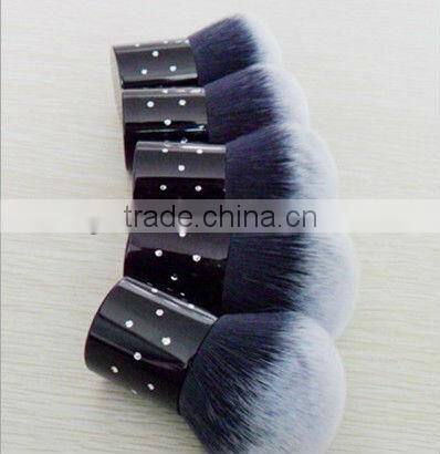 synthetic hair kabuki brush,short handle make up brushes