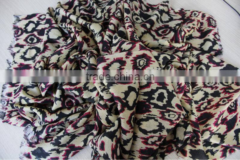 thin fashion print scarf shawl wool printed scarves