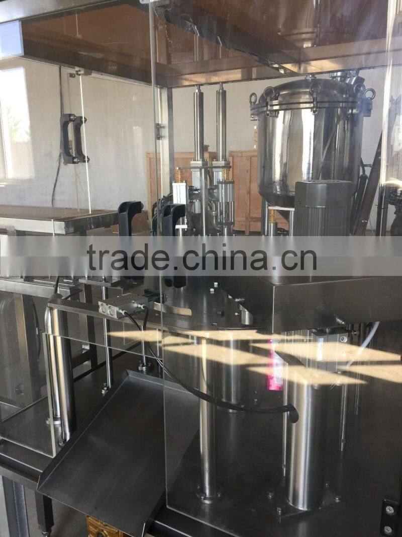 Automatic spout pouch liquid filing and capping machine/stand up pouch with spout