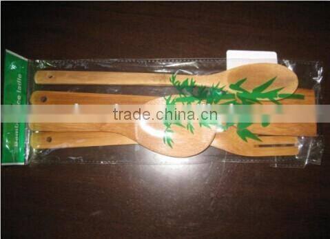 Bamboo carving a spoon