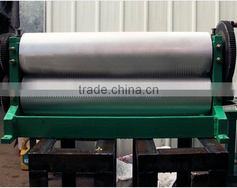 wholesale beekeeping equipment electric beeswax comb foundation machine high precision beeswax sheet machine