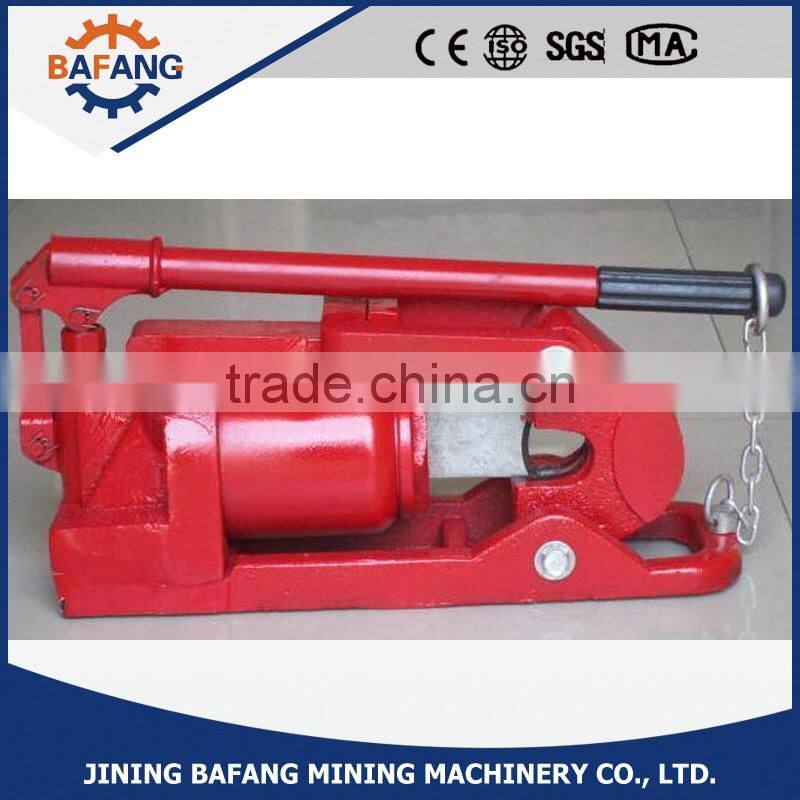 Manual operated hydraulic steel wire rope cutter