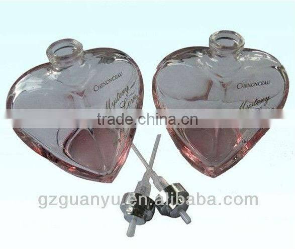 High Efficiency Pneumatic Perfume Bottle Capping Machine