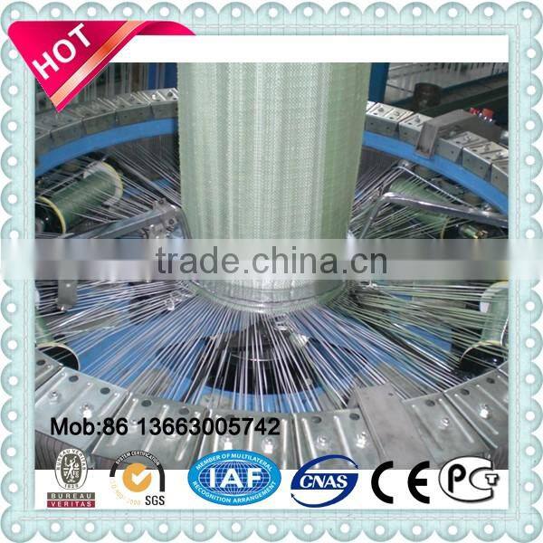 Mesh bag knitting machine for circular loom