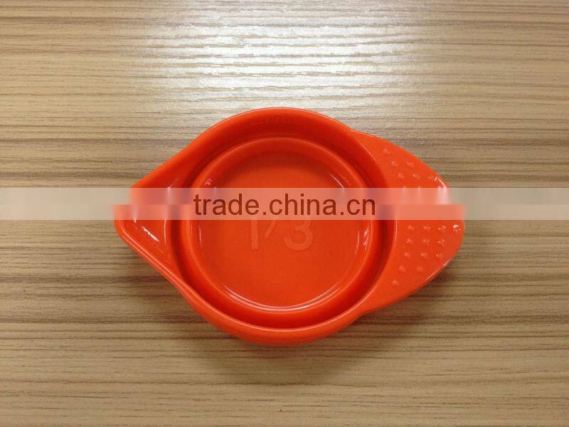 1L,1/2L,1/3L,1/4L Volume Silicone Measuring Cup