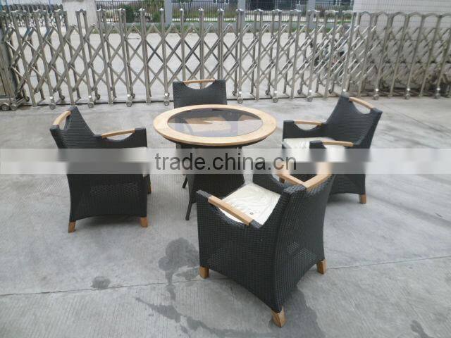 German new modern cheap indoor rattan Dining Furniture