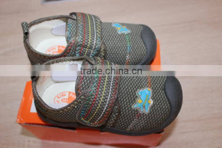 GZY kids light shoes wearable high quality anti-slip model 2017 stock factory wholesale guangzhou