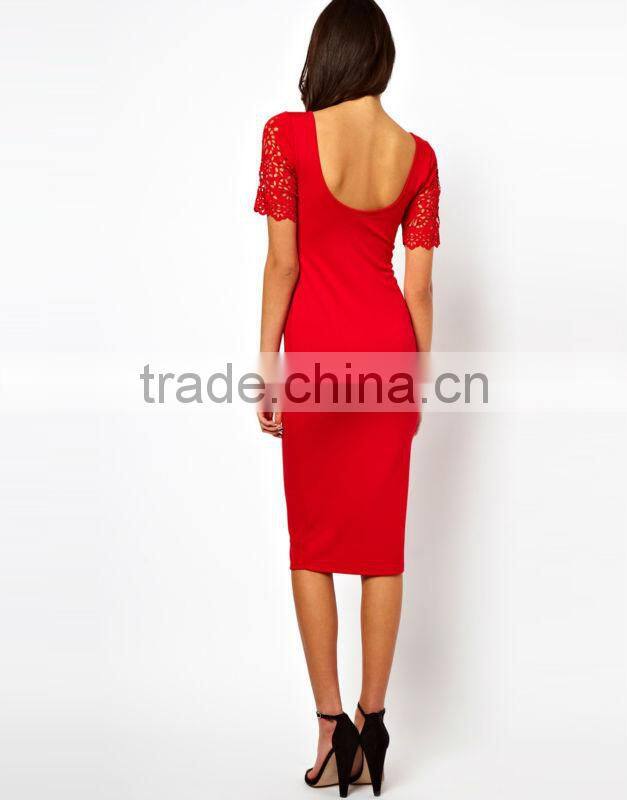 Body-Conscious Dress With Laser Cut Sleeves