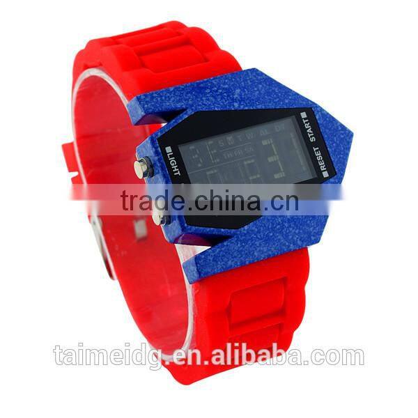 Excellent design digital aircraft watch