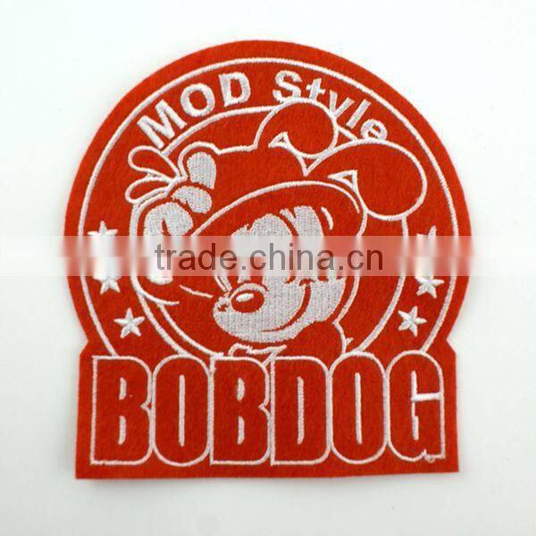 2014 High Quality Customized Embroidery fabric patch