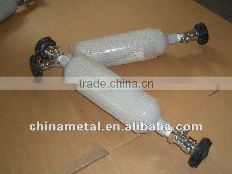 Sampling two-port aluminum gas cylinder